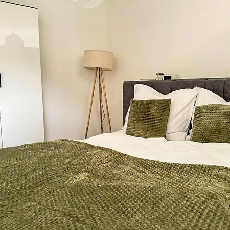 Urgen Living By Interhome Apartamento