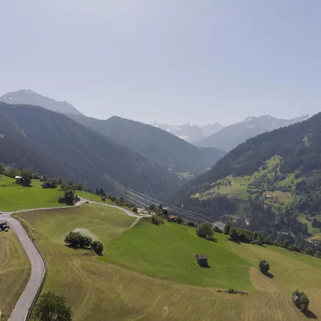 Urgen Living By Interhome * Fließ