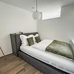 Urgen Living By Interhome